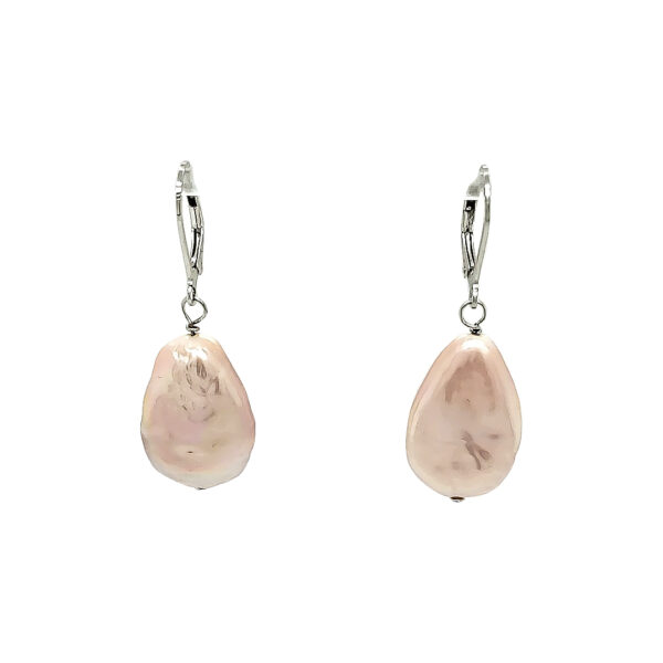 FANCY SHAPE WHITE COIN PEARL EARRINGS