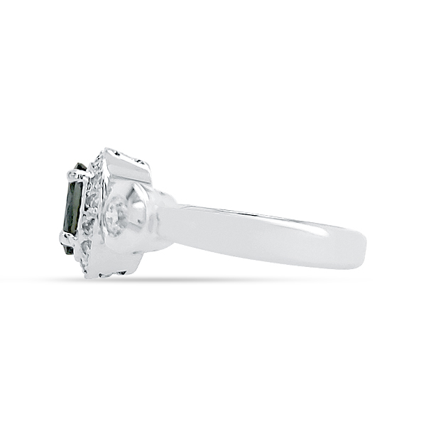 ALEXANDRITE AND DIAMOND RING
.95 CT ALEXANDRITE
.65 CTTW VS DIAMONDS
18KW SIZE 7.5 - Image 2