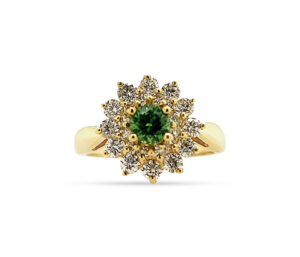 RARE RUSSIAN DEMANTOID GARNET AND DIAMOND RING.
.40CT RUSSIAN DEMANTOID GARNET
IBRANT GREEN COLOR
.86 CTTW VS DIAMONDS
18KY  SIZE 7.5