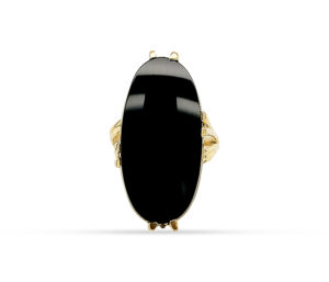 ESTATE ONYX AND GOLD RING
14KT YELLOW GOLD
13MM X 27MM ONYX
SIZE 9
