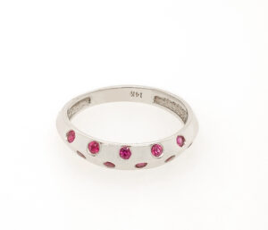 DIAMOND CUT BURMESE RUBY RING 14KW
SZ6