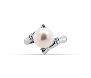 PEARL AND SILVER RING
10MM WHITE PEARL
STERLING SILVER/RHODIUM PLATED
SIZES 6.5, 7.5, 9