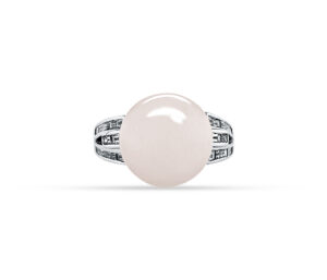WHITE SOUTH SEA PEARL AND DIAMOND RING
12.5 MM PEARL
.72 CTTW VS DIAMONDS (D-E COLOR)
14KW
SIZE 7.5