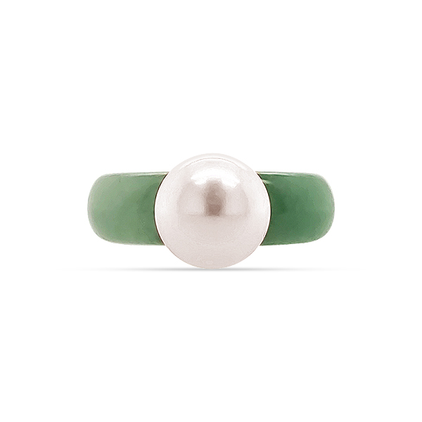 Green Jade And Pearl Ring