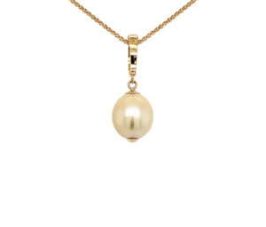 GOLDEN SOUTH SEA PENDANT ENHANCER 
9.2 TO 12MM GOLDEN SOUTH SEA 
PEARL 
14KY 
*CHAIN NOT INCLUDED