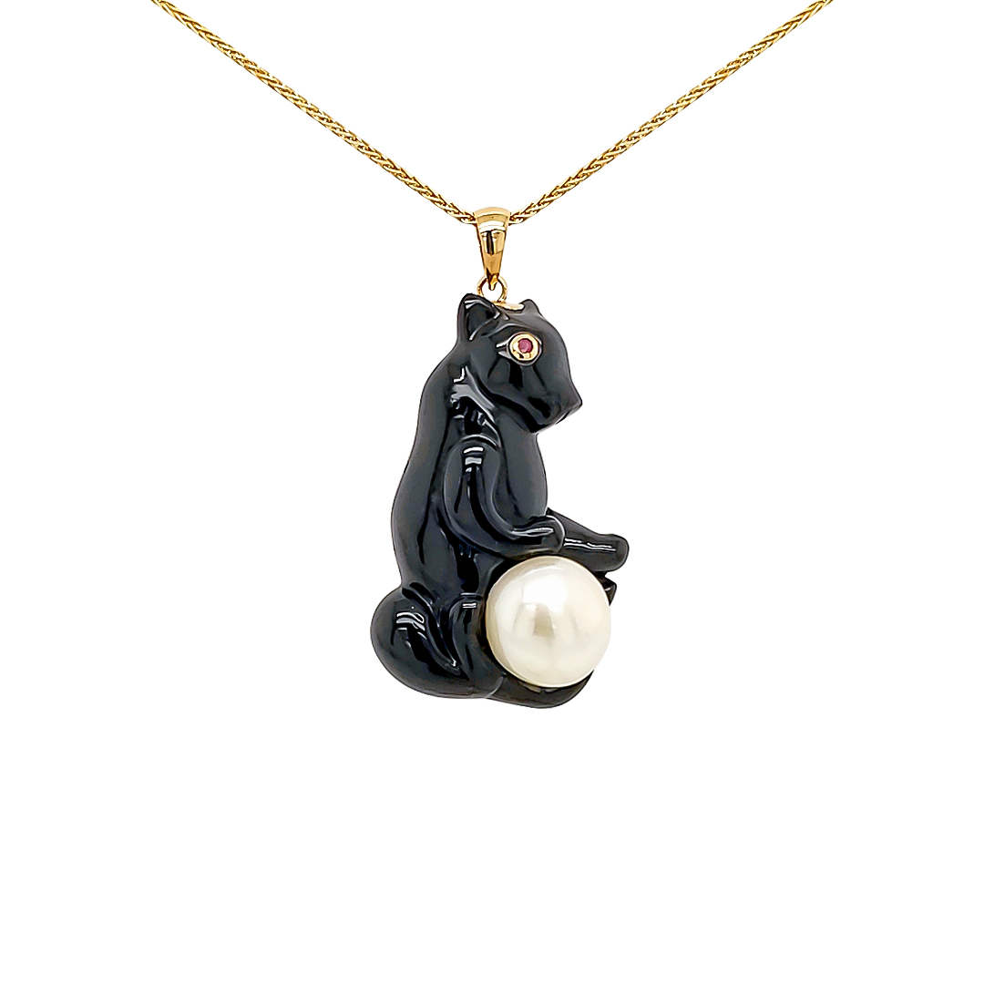 BLACK JADE AND PEARL CAT PENDANT