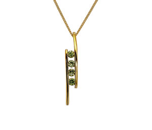 RUSSIAN DEMANTOID PENDANT 
.40 CTTW DEMANTOID GARNET 
14KT YELLOW 
1.25" APPROX LENGTH 
*CHAIN NOT INCLUDED
