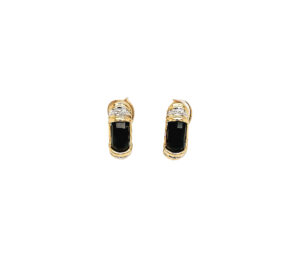 ONYX AND DIAMOND EARRINGS
.05 CT DIAMONDS
BLACK ONYX
14KT YELLOW GOLD
POST AND CLIP
SEMI HOOP