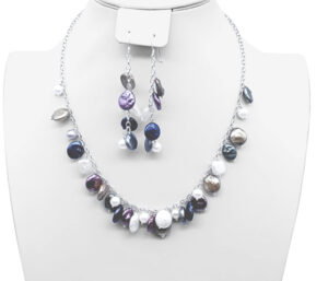 MULTICOLOR PEARL NECKLACE AND EARRING SET
