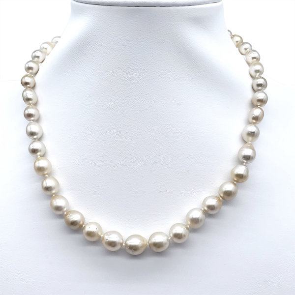 Golden South Sea Pearl Necklace