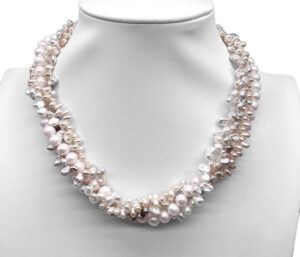 4 STRAND PEARL NECKLACE
MULTI COLOR PEARLS
SS EXTENDED CLASP
18" APPROX LENGTH